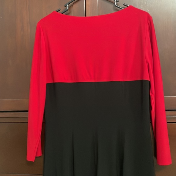 Knee length swing dress - Picture 4 of 5